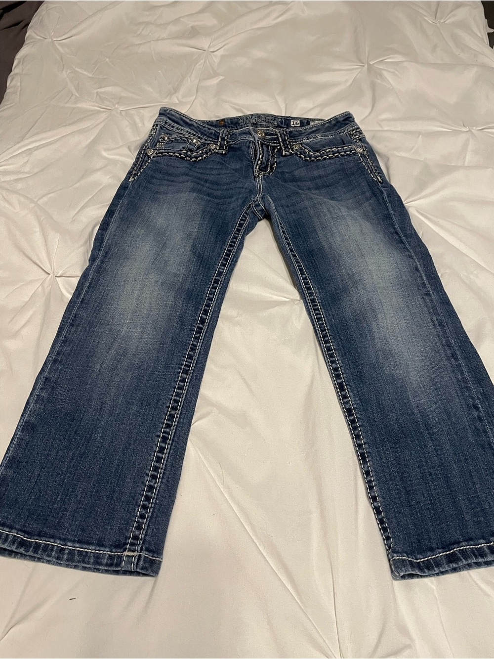 Girls Size 16 Miss Me Embellished Cuffed Capri Jeans